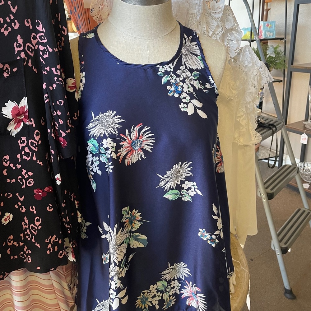 Navy Summer floral top